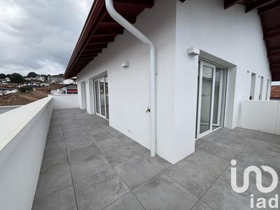 Appartement - 88 m² - 4 pièces