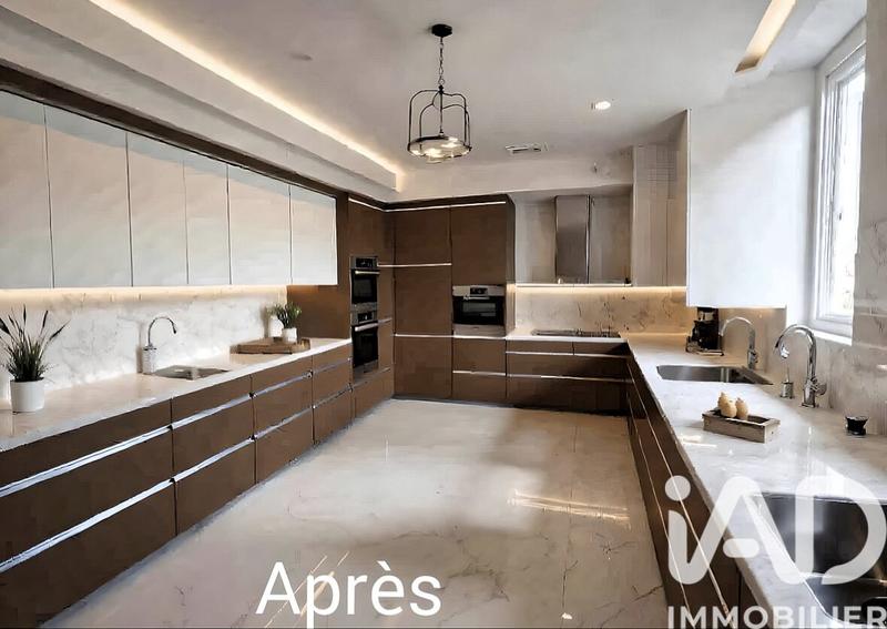 Maison - 177 m² - 6 pièces
