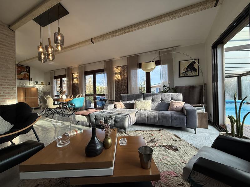 Maison - 178 m² - 6 pièces