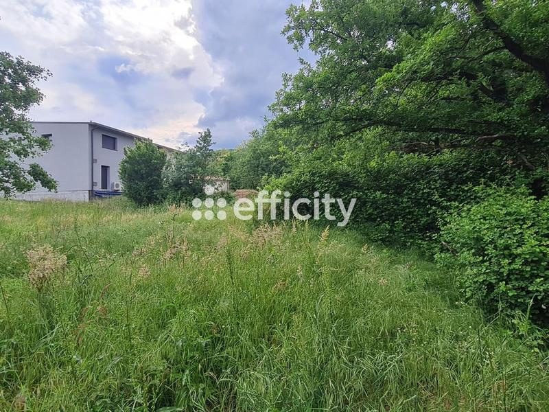 Terrain - 1 070 m²
