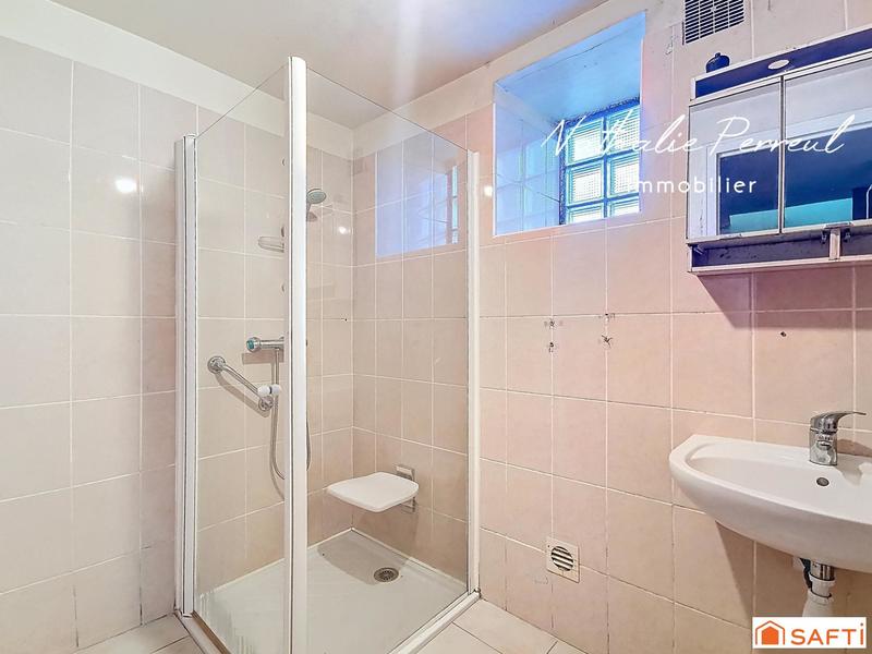 Maison - 90 m² - 6 pièces