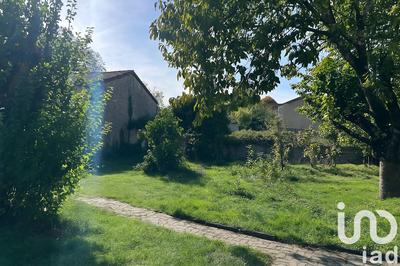 Maison de ville - 282 m² - 8 pièces