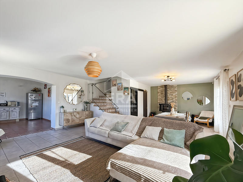 Maison - 122 m² - 5 pièces