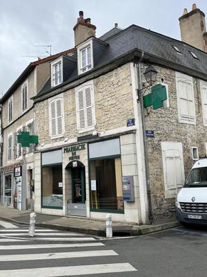 Immeuble - 200 m² - 8 pièces