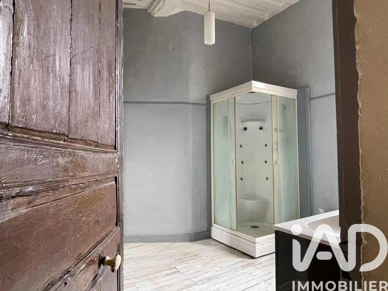 Appartement - 118 m² - 6 pièces