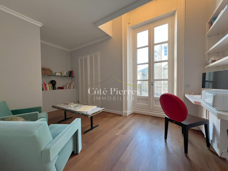 Appartement - 162 m² - 5 pièces