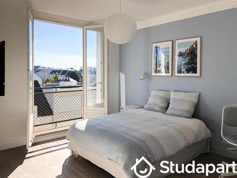 Chambre - 11 m² - 1 pièce