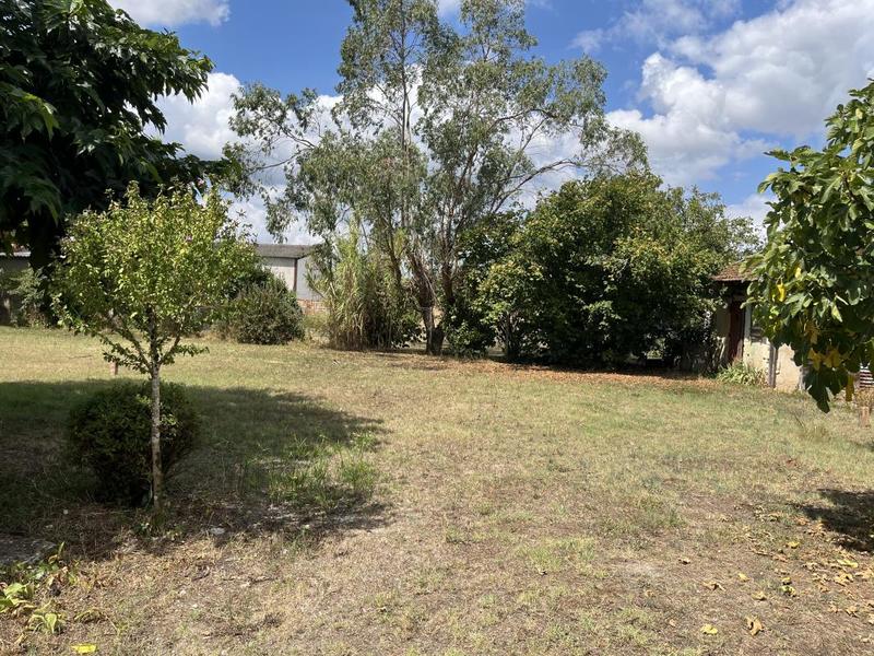 Terrain constructible - 1 124 m²