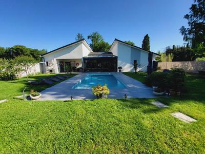 Maison d'architecte - 203 m² - 7 pièces