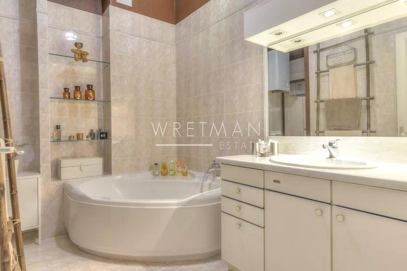 Appartement - 86 m² - 2 pièces