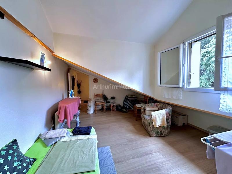Immeuble - 150 m² - 9 pièces