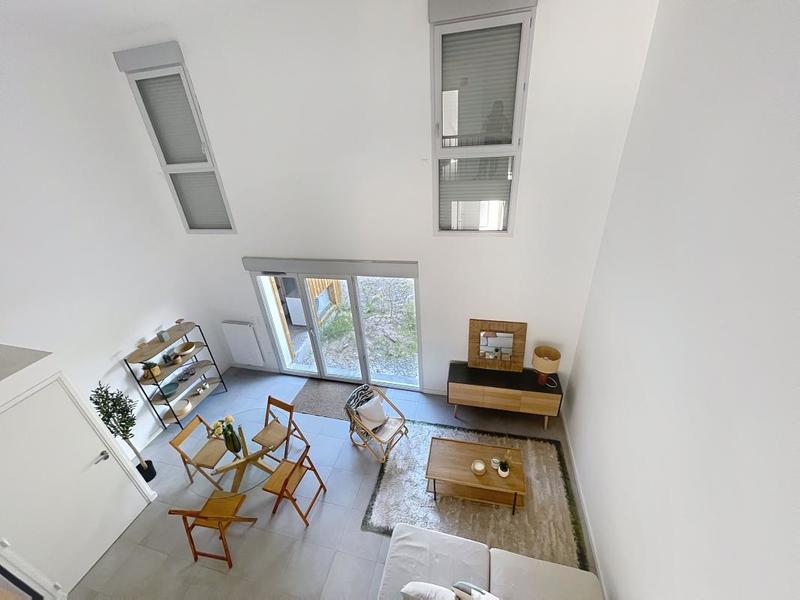 Appartement - 82 m² - 4 pièces