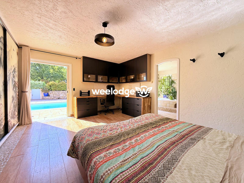 Villa - 153 m² - 6 pièces