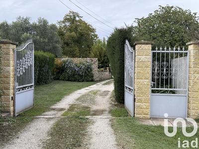 Maison - 250 m² - 8 pièces