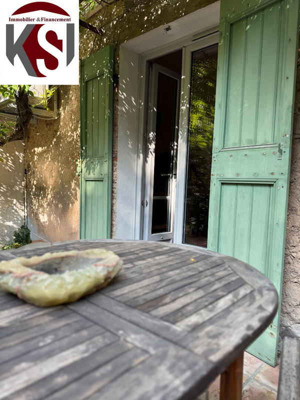 Maison - 244 m² - 6 pièces