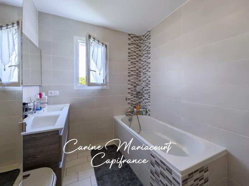 Maison - 103 m² - 5 pièces