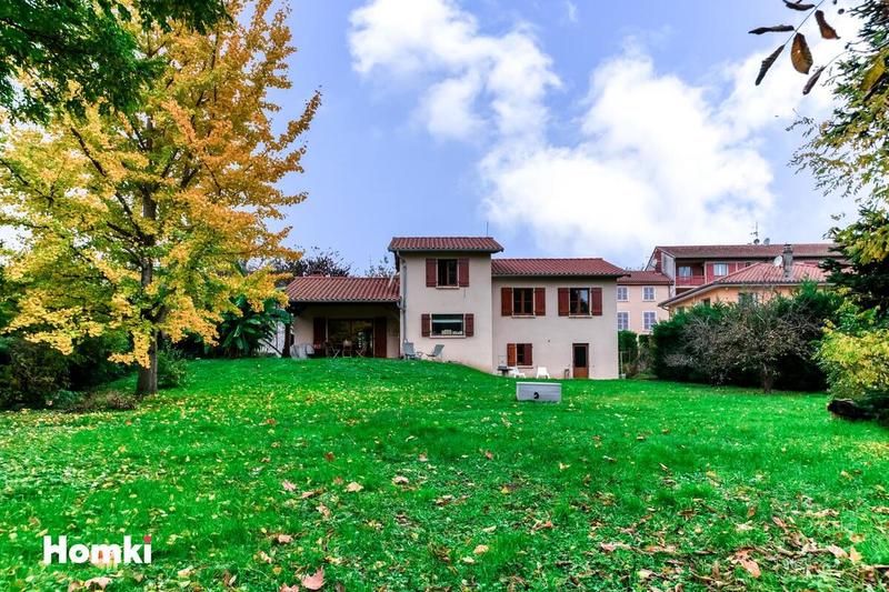 Maison - 185 m² - 6 pièces