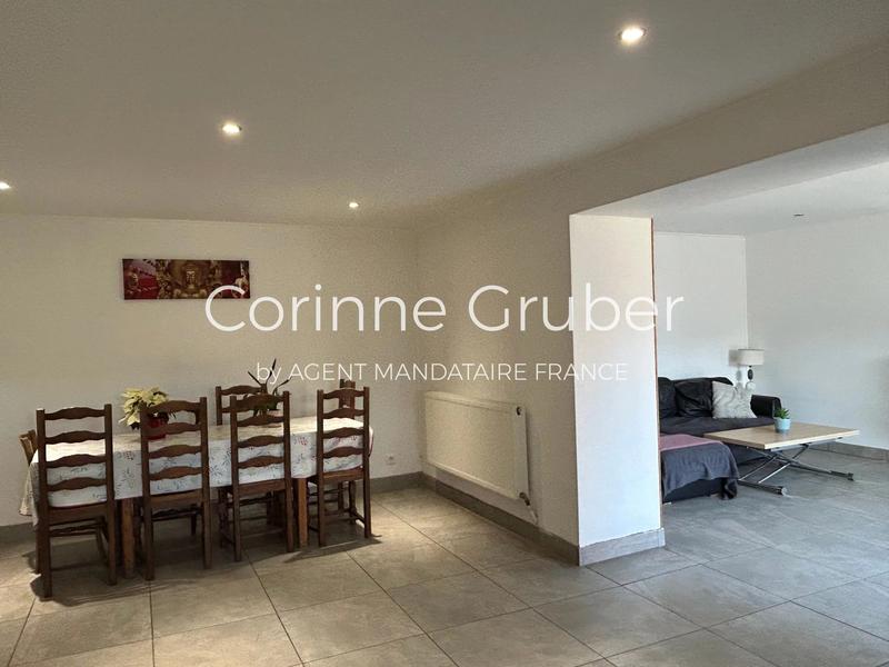 Maison - 192 m² - 5 pièces