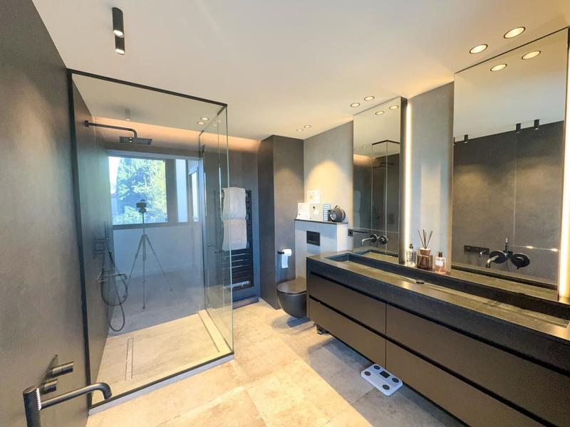 Appartement - 85 m² - 3 pièces