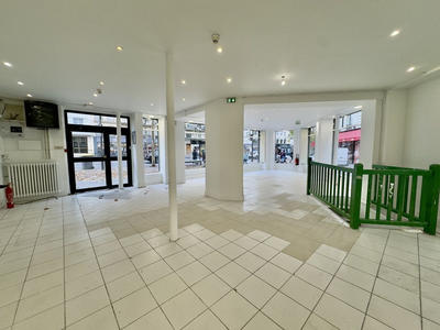 Local commercial - 118 m²