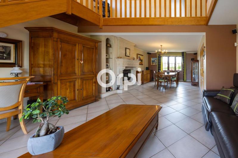 Maison - 151 m² - 6 pièces