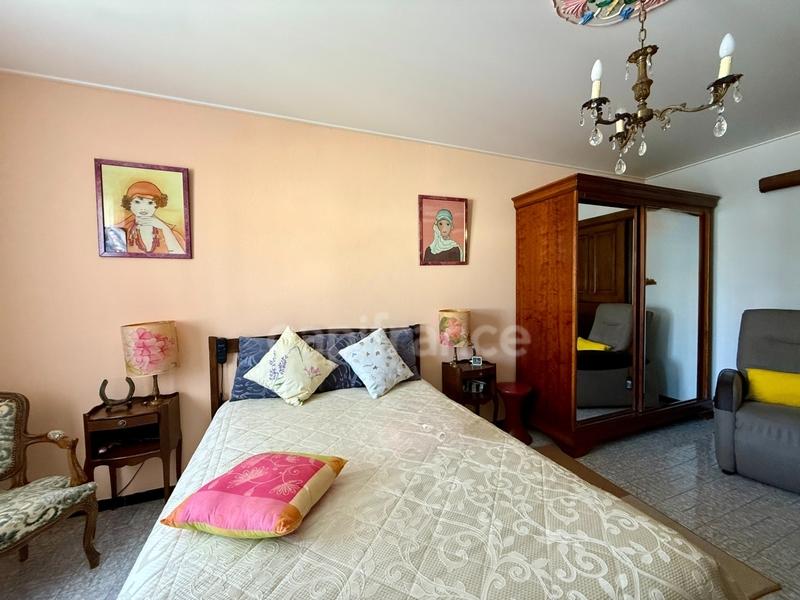 Maison - 156 m² - 5 pièces