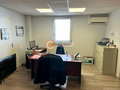 Local d'activité / Entrepôt - 800 m²