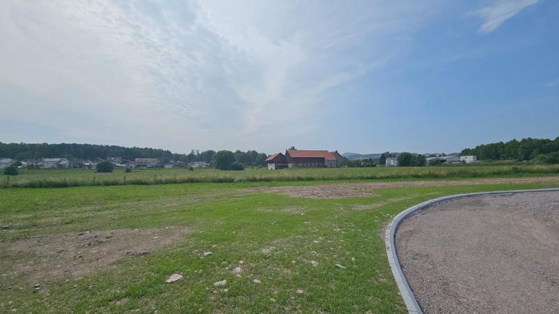 Terrain constructible - 1 049 m²