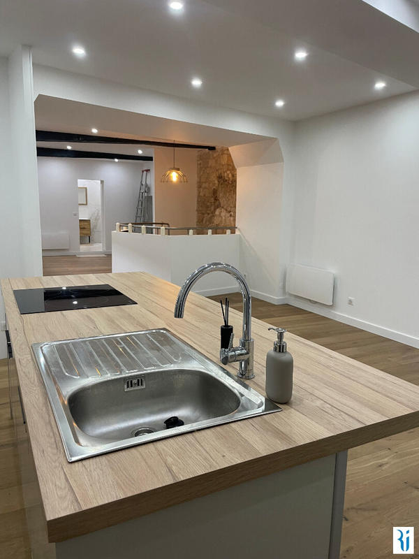 Appartement - 92 m² - 3 pièces