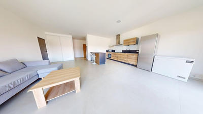 Appartement - 85 m² - 4 pièces