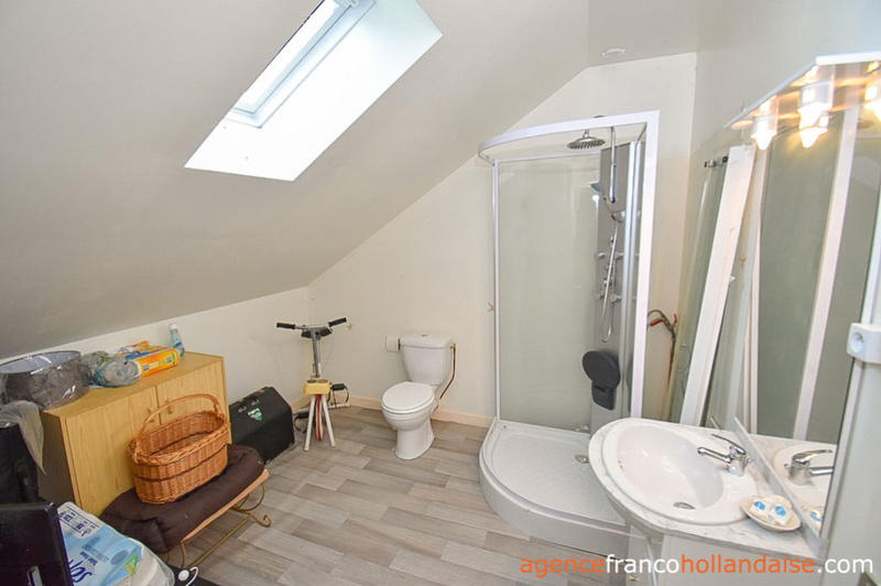 Maison en pierre - 97 m² - 6 pièces