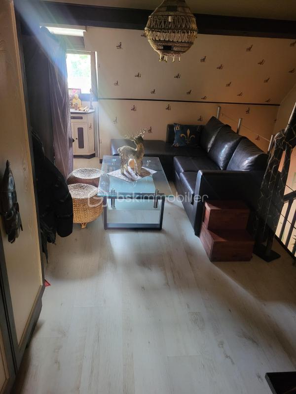 Maison - 80 m² - 5 pièces