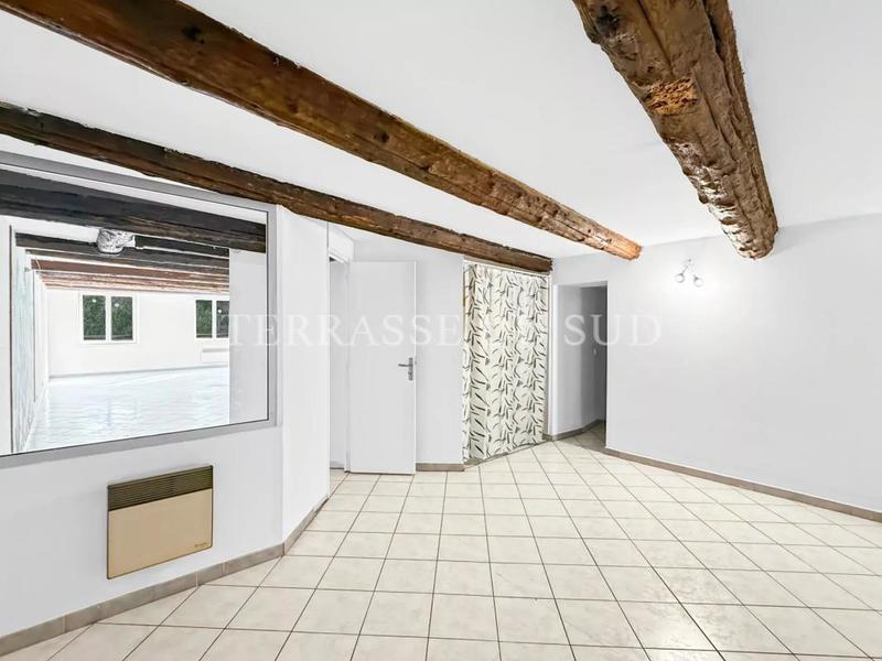 Appartement - 144 m² - 5 pièces