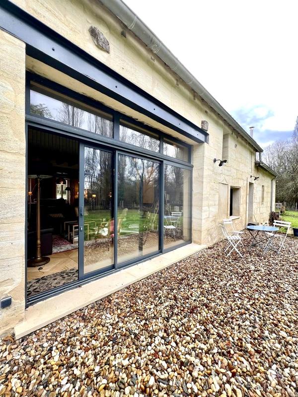 Château - 550 m² - 14 pièces