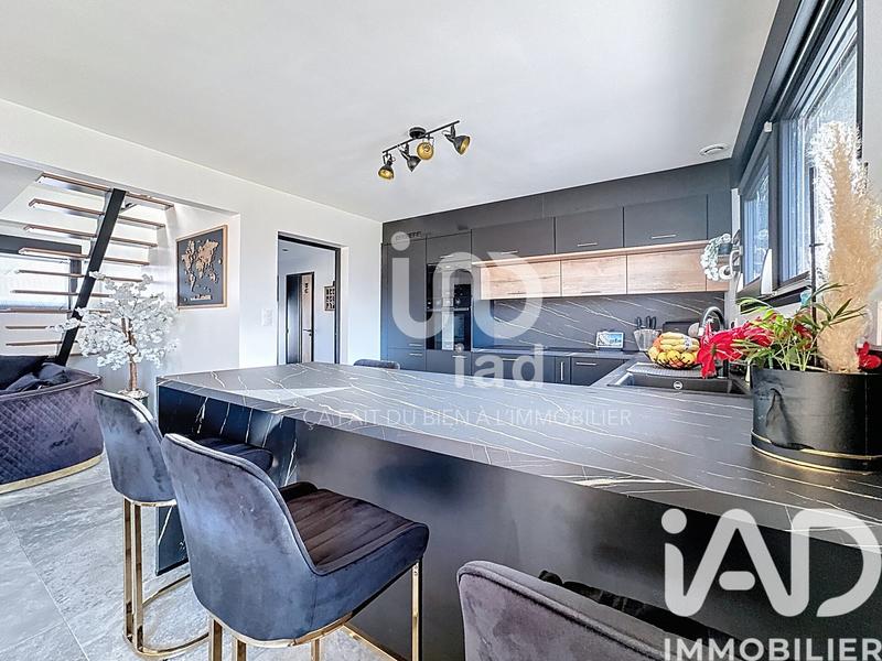 Maison - 134 m² - 5 pièces