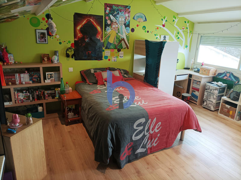 Maison - 192 m² - 6 pièces