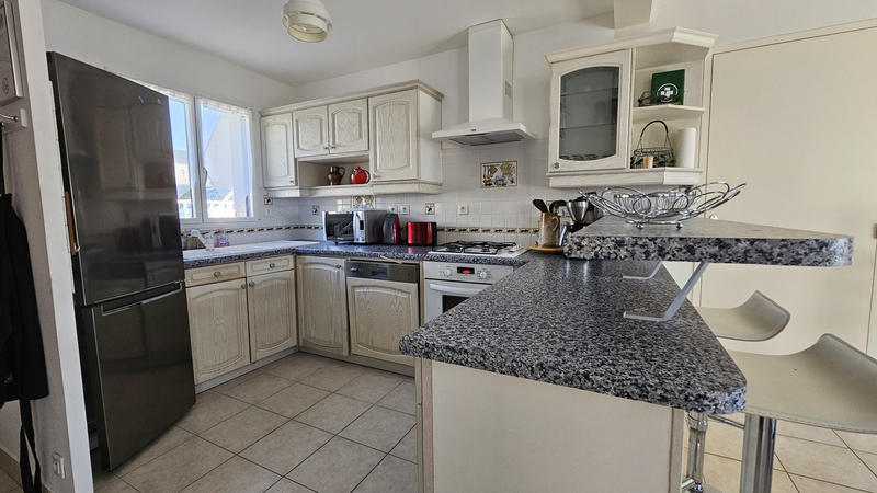 Maison - 85 m² - 5 pièces