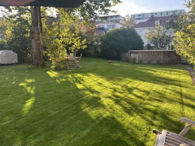 Maison - 200 m² - 8 pièces