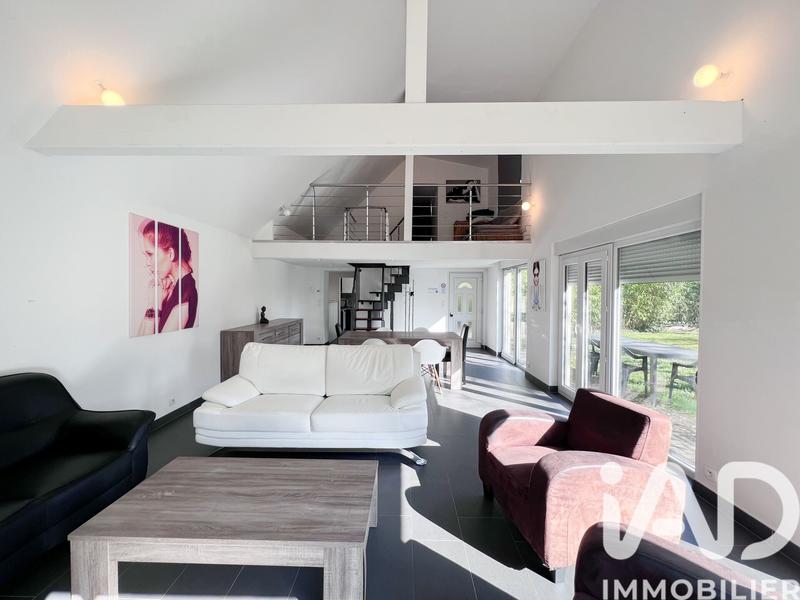 Maison - 87 m² - 3 pièces