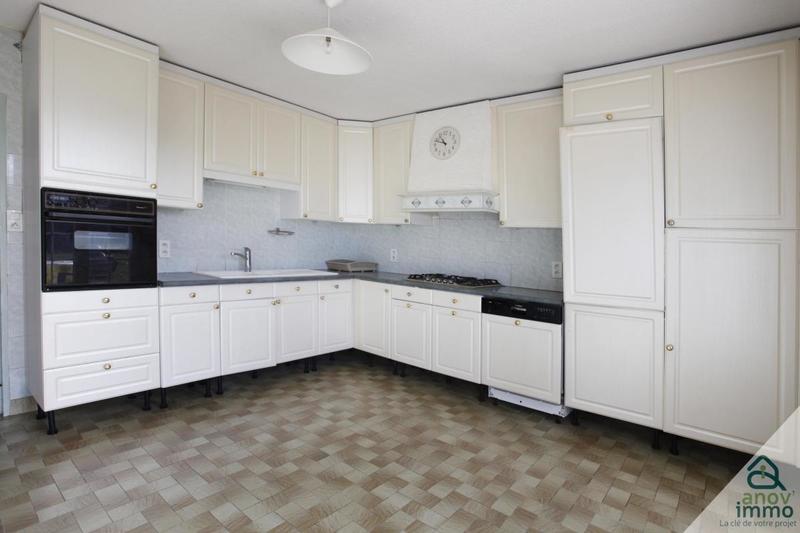 Maison - 166 m² - 7 pièces