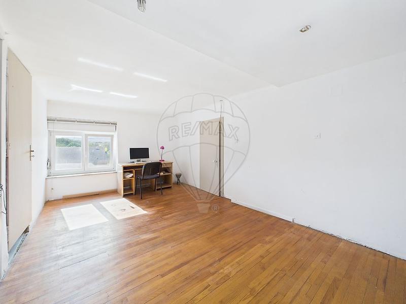 Immeuble - 203 m² - 6 pièces