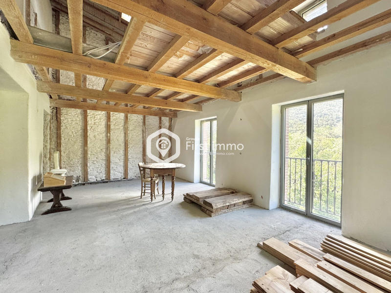 Maison - 75 m² - 5 pièces