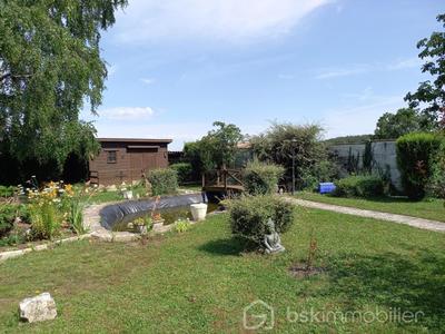 Maison - 205 m² - 8 pièces