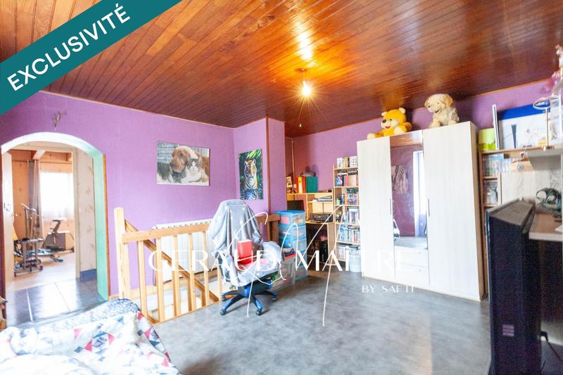 Maison - 236 m² - 11 pièces