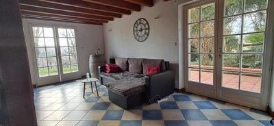 Appartement - 75 m² - 3 pièces