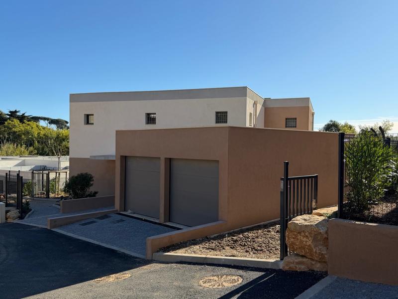 Villa - 144 m² - 5 pièces