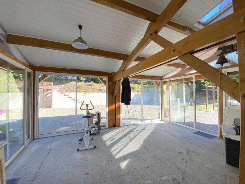 Maison - 253 m² - 5 pièces