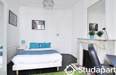 Chambre - 13 m² - 1 pièce