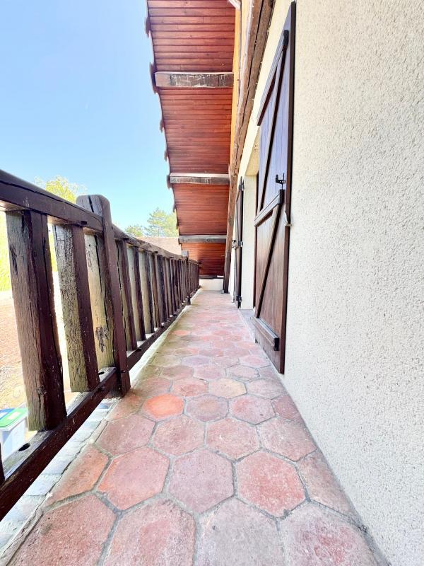 Gîte - 382 m² - 11 pièces