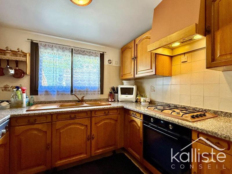 Maison - 104 m² - 5 pièces